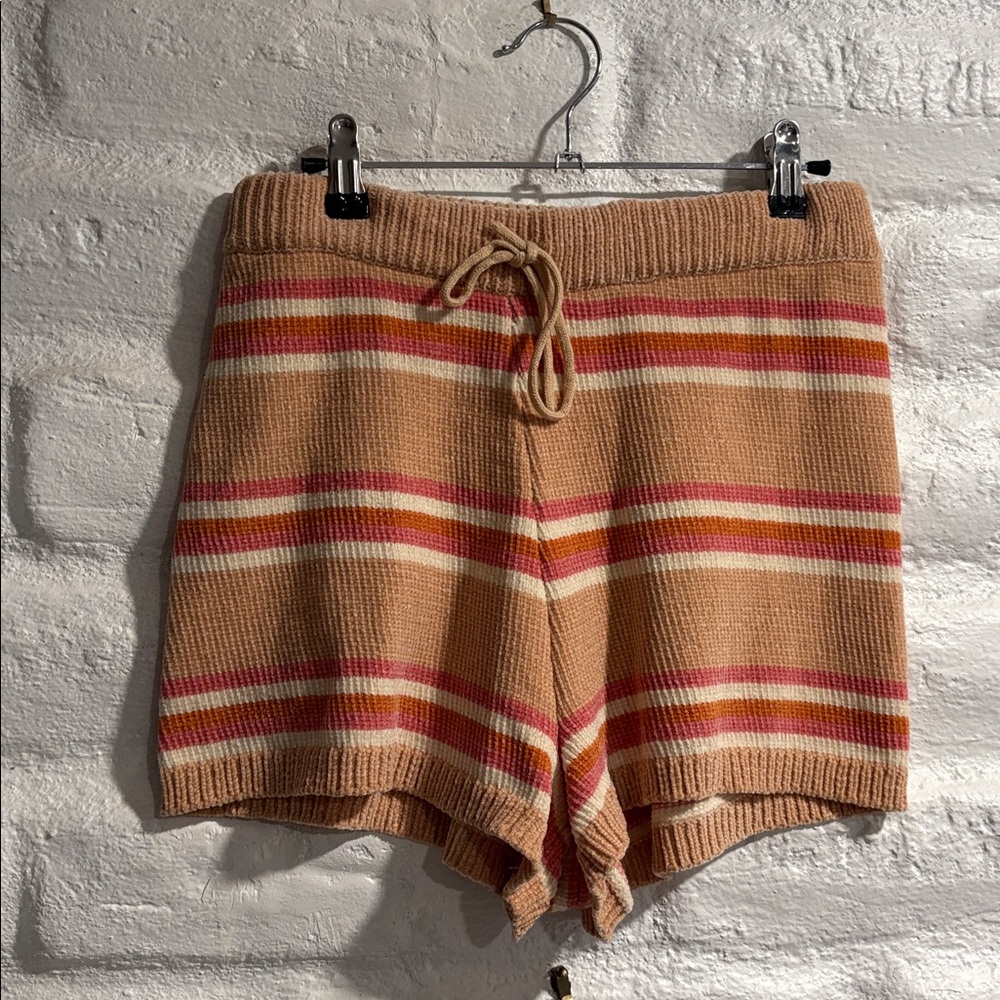 Euc L Space Sun Seeker Shorts View 4